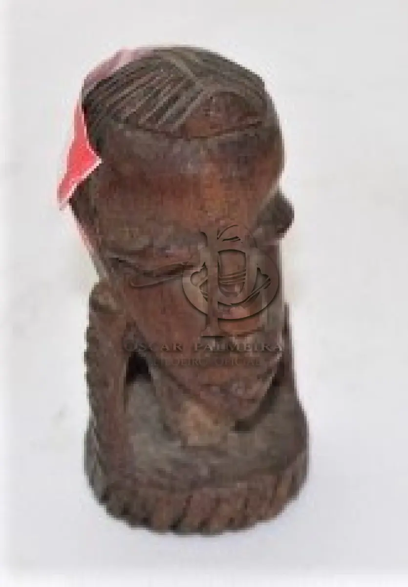 LOTE 056 - ESCULTURA