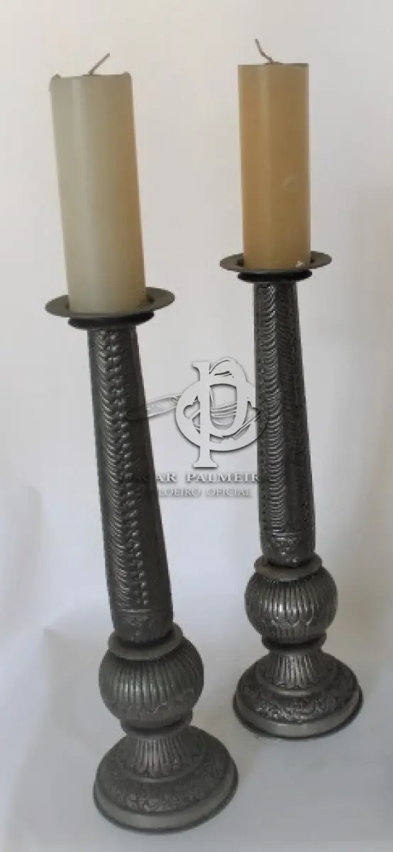 LOTE 047 - CASTIÇAL