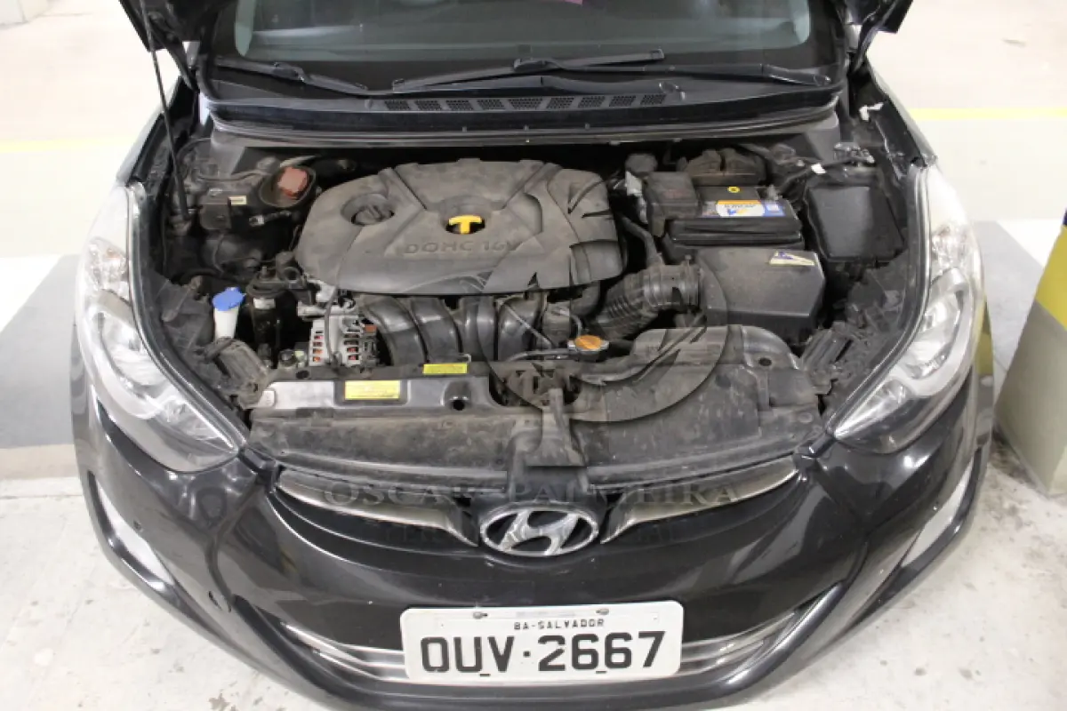 LOTE 016 - VEÍCULO - HYUNDAI ELANTRA, ANO/MOD 2012/2013.