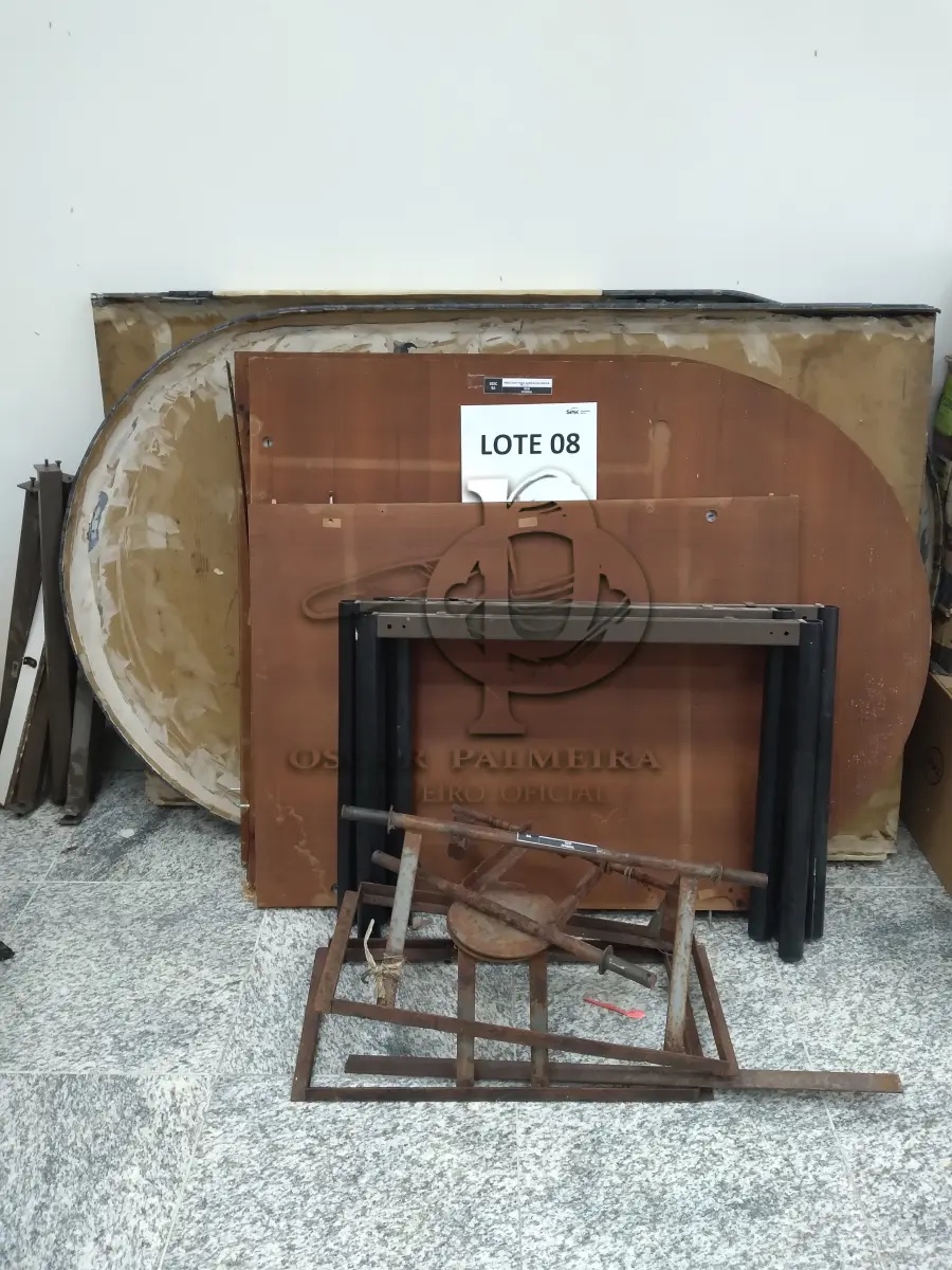 LOTE 008 - EQUIPAMENTOS