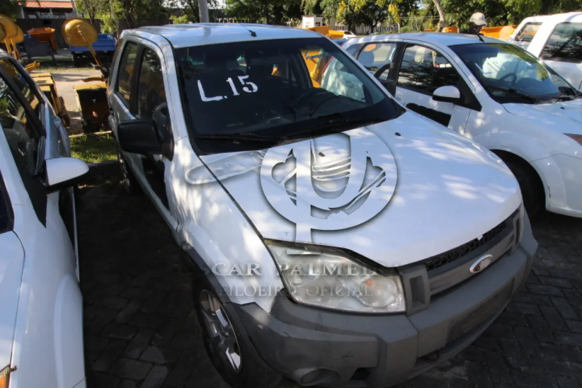 LOTE 015 - VEÍCULO: MARCA/MODELO: FORD/ECOSPORT XL 1.6FLEX; FAB/MOD: 2009/2009; PLACA: JSJ1560; CHASSI: 9BFZE55P198530767