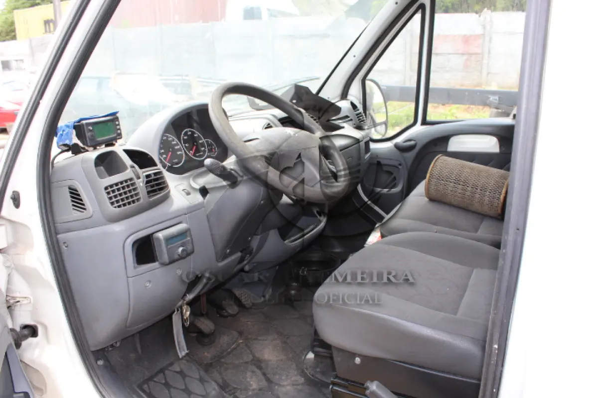 LOTE 014 - VEÍCULO - PEUGEOT BOXER F350LH 23S, ANO/MOD 2013/2013.