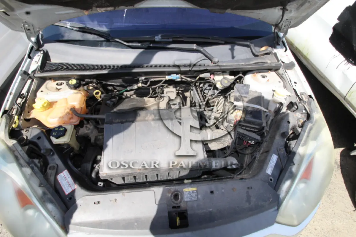 LOTE 060 - VEÍCULO; MARCA/MODELO: FORD/FIESTA 1.6 FLEX FAB/MOD: 2011/2012 PLACA: NZM8689 CHASSI: 9BFZF55P3C8272563