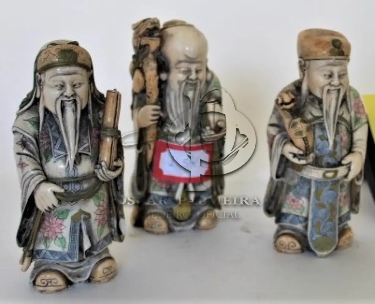 LOTE 059 - PEÇA DE DECORAÇÃO