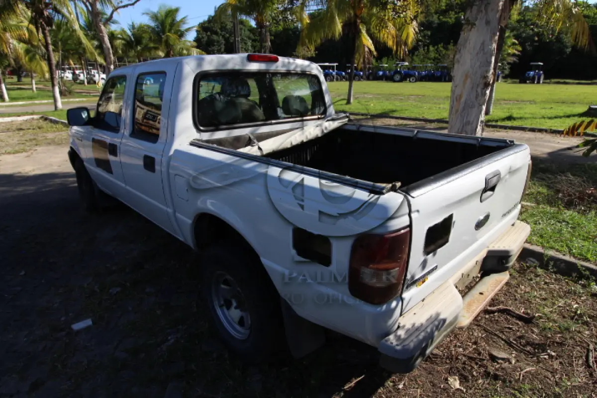 LOTE 023 - VEÍCULO: MARCA/MODELO: I/FORD RANGER XL 13P; FAB/MOD: 2008/2008; PLACA: JRL2440; CHASSI: 8AFER13PX8J171721