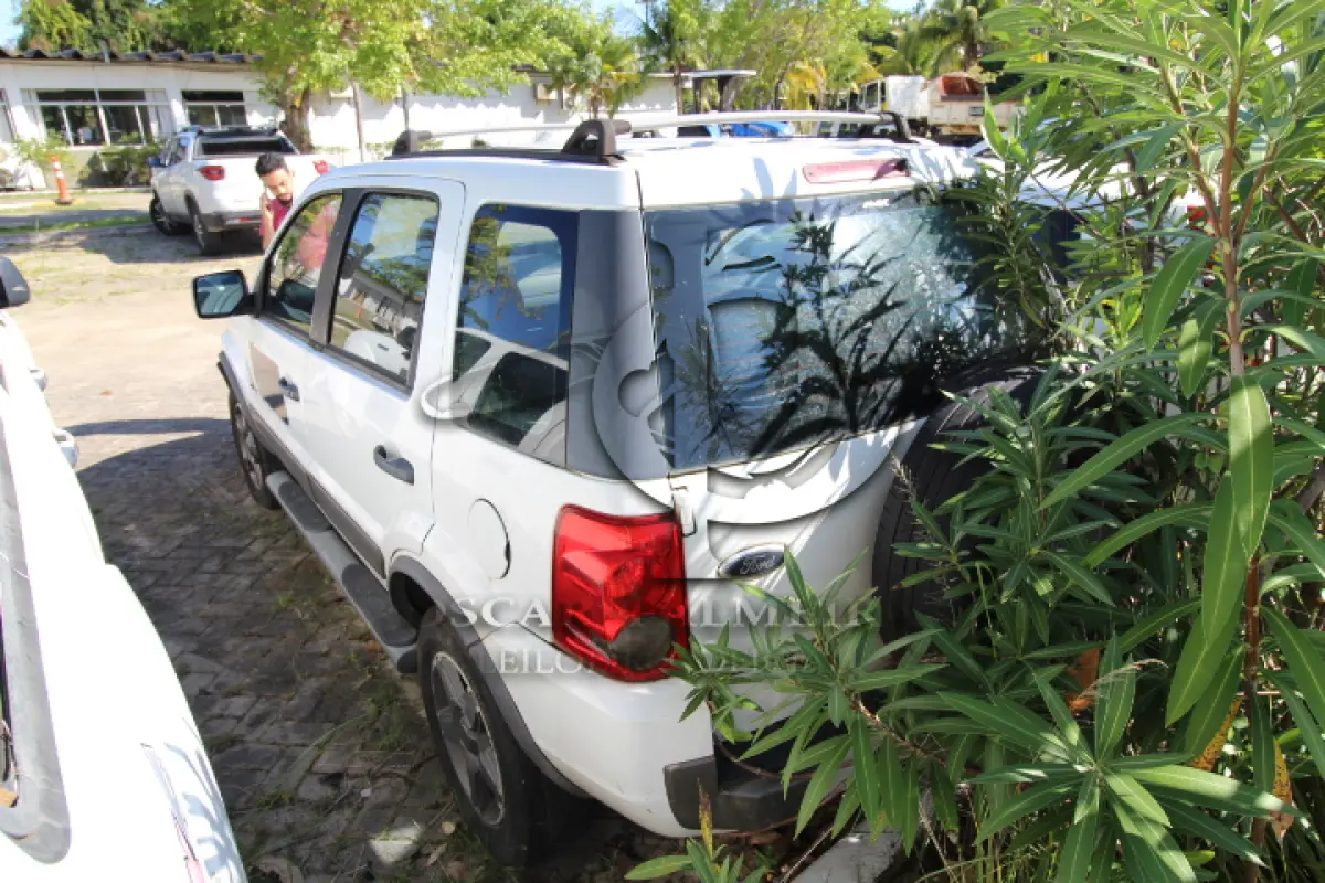 LOTE 003 - VEÍCULO: MARCA/MODELO: FORD/ECOSPORT 4WD2.0FLEX; FAB/MOD: 2009/2009; PLACA: NLS1941; CHASSI: 9BFZE65H598549949