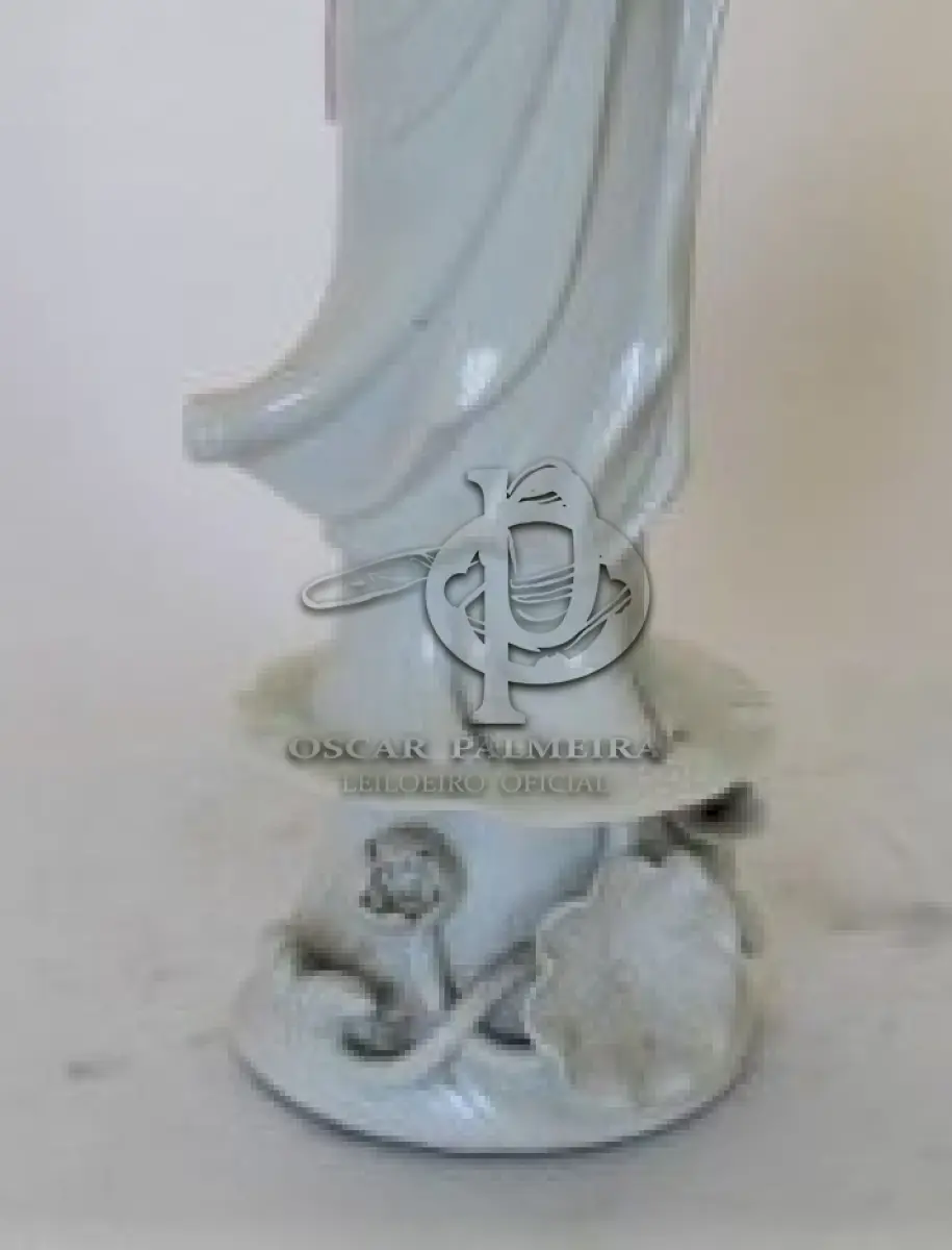 LOTE 060 - PORCELANA