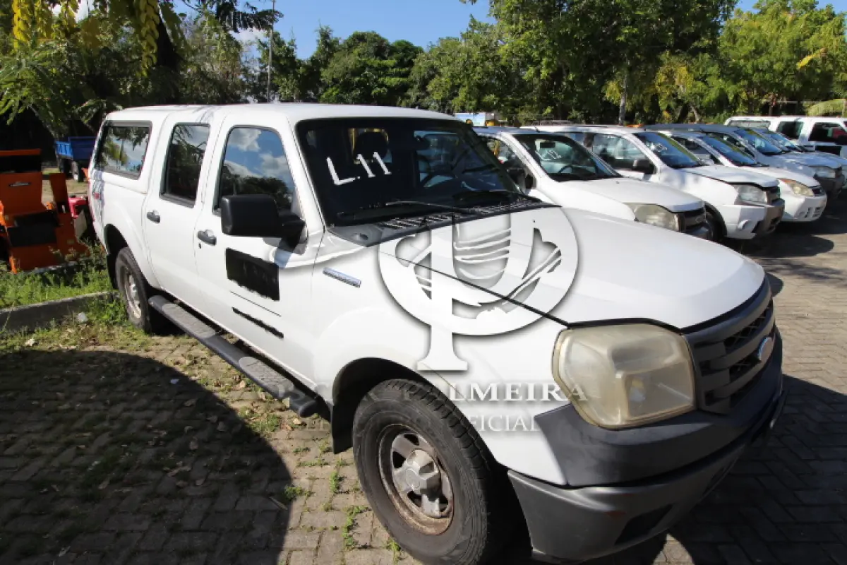 LOTE 011 - VEÍCULO: MARCA/MODELO: I/FORD RANGER XL 13P; FAB/MOD: 2011/2012; PLACA: NZM7677; CHASSI: 8AFER13P2CJ473898