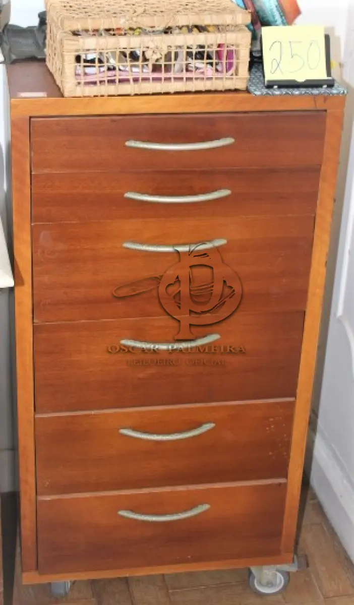 LOTE 250 - GAVETEIRO