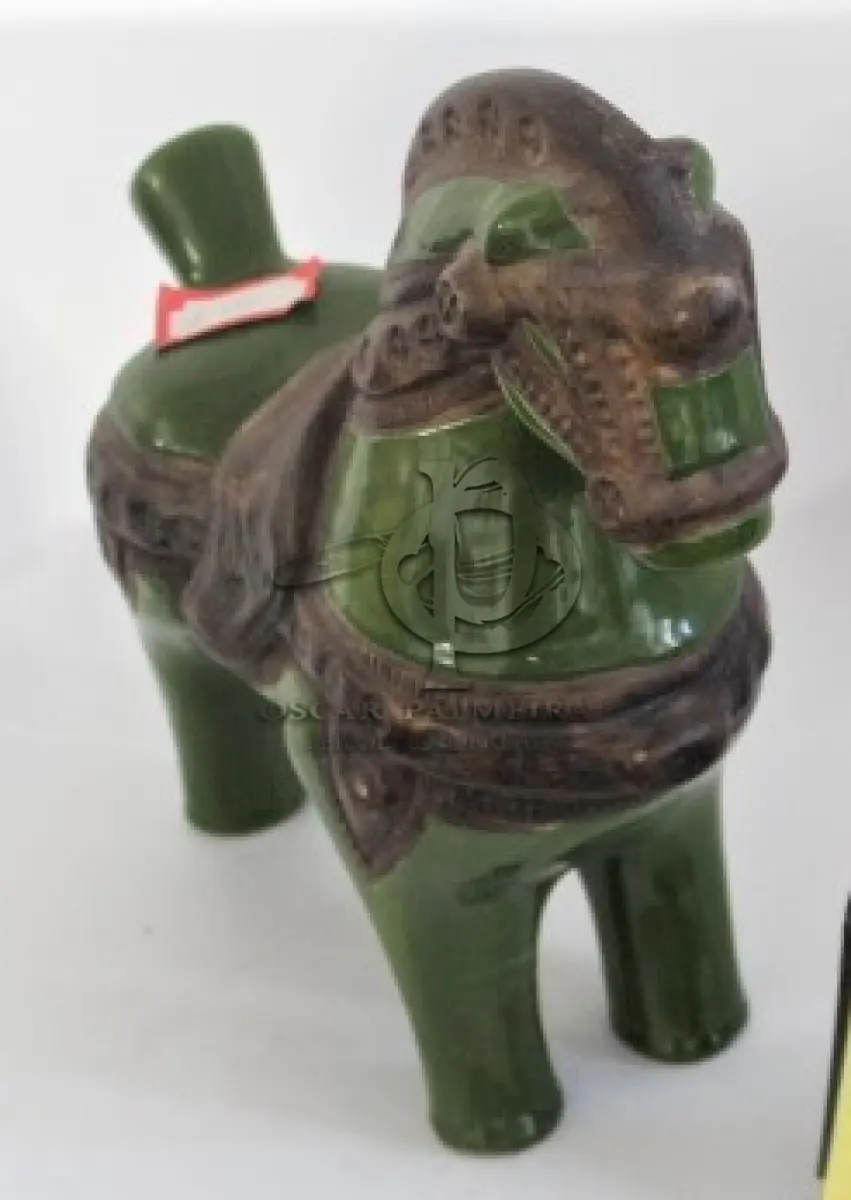 LOTE 126 - PEÇA DE DECORAÇÃO