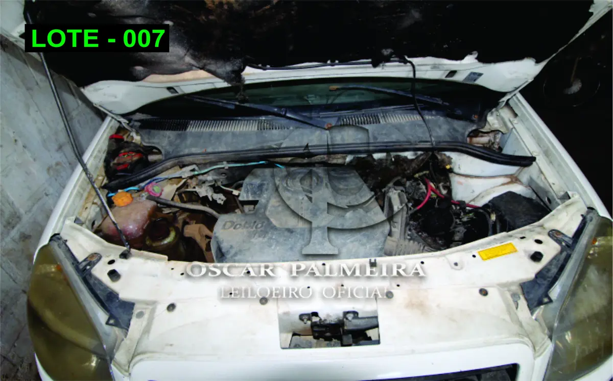 LOTE 007 - VEÍCULO - FIAT DOBLÓ ATTRACTIVE 1.4, 2015/2016, ALCOOL/GASOLINA, DÉBITO POR CONTA DO ARREMATANTE R$ 3.971,04.