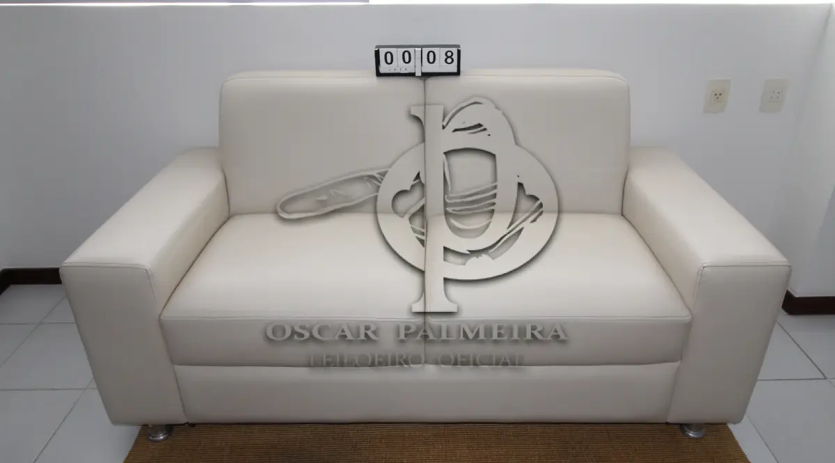 LOTE 008 - LOTE - 0008 - SOFÁ 2 LUGARES CORINO