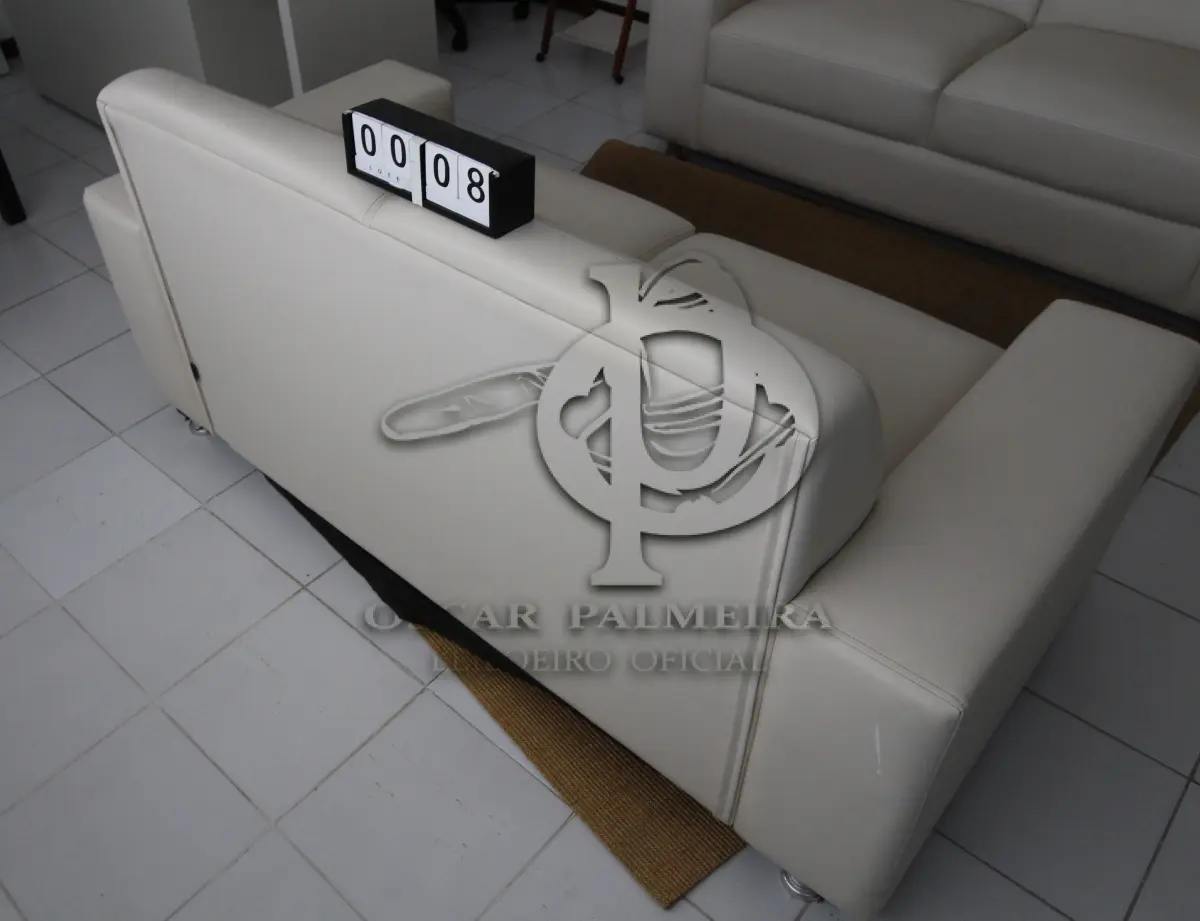 LOTE 008 - LOTE - 0008 - SOFÁ 2 LUGARES CORINO