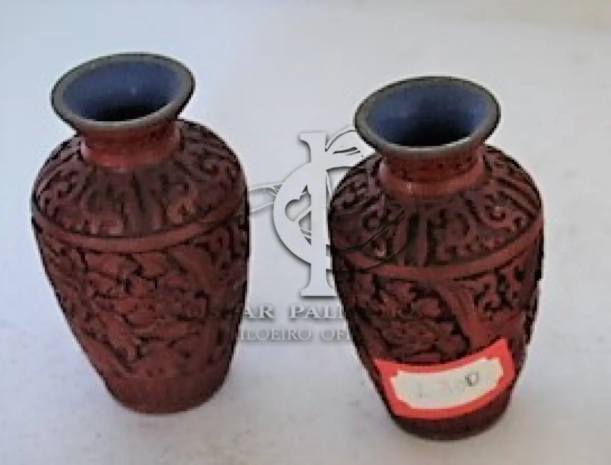 LOTE 300 - VASO