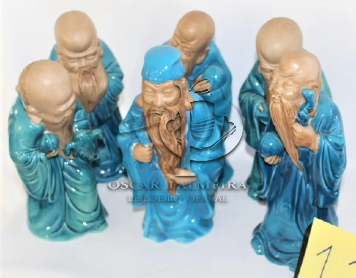 LOTE 129 - PEÇA DE DECORAÇÃO