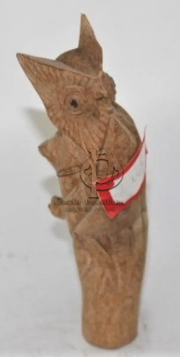 LOTE 145 - ESCULTURA