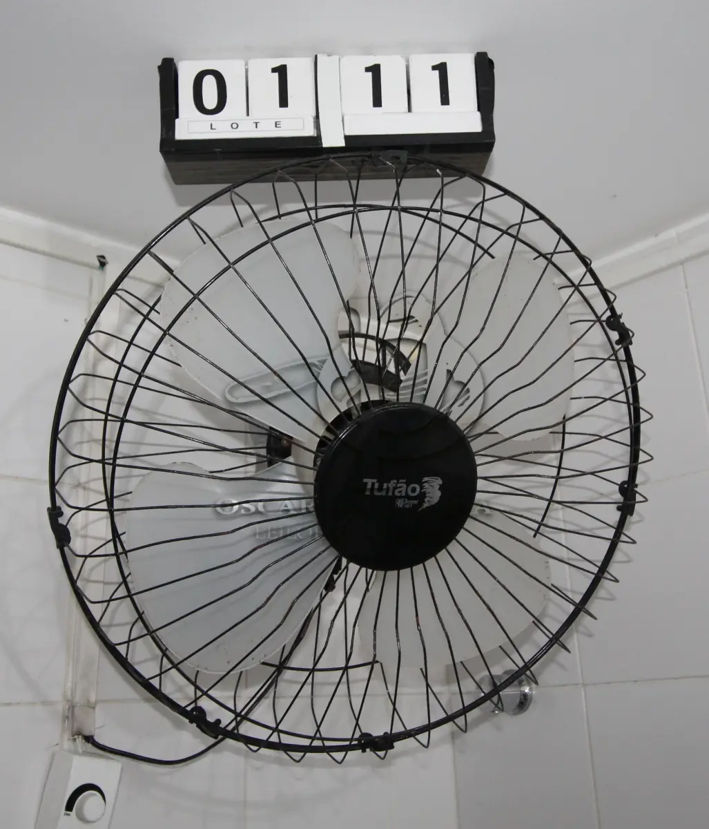 LOTE 111 - LOTE - 0111 - VENTILADOR DE PAREDE TURBO C/ REG. DE VELOCIDADE
