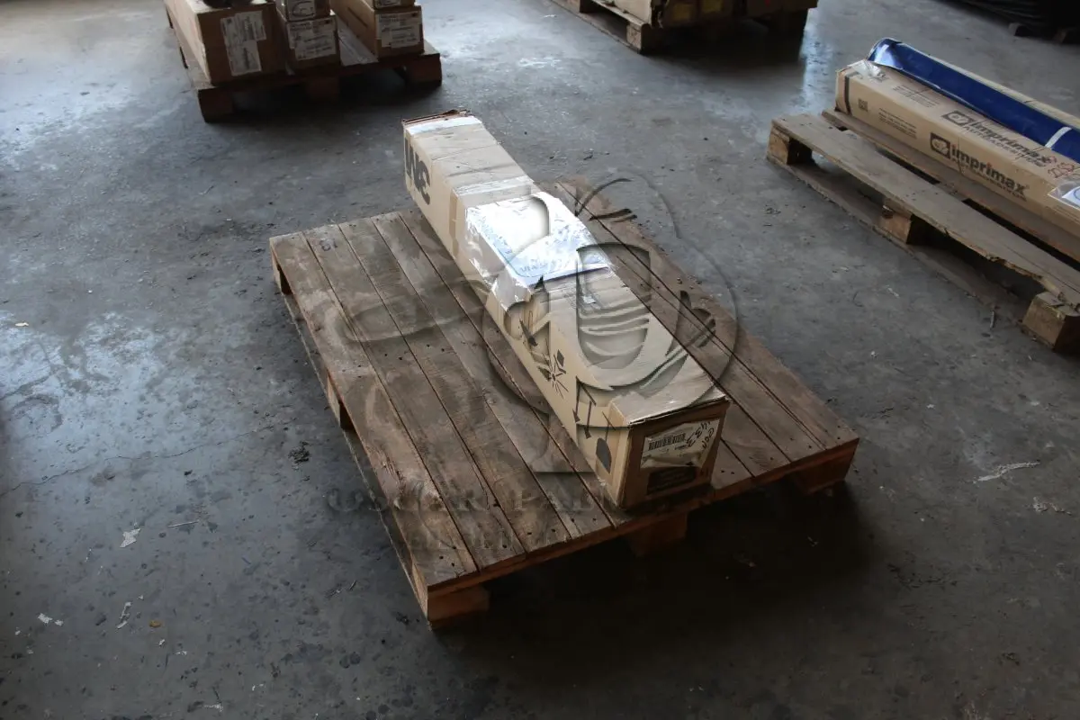 LOTE 013 - MATERIAL DIVERSO