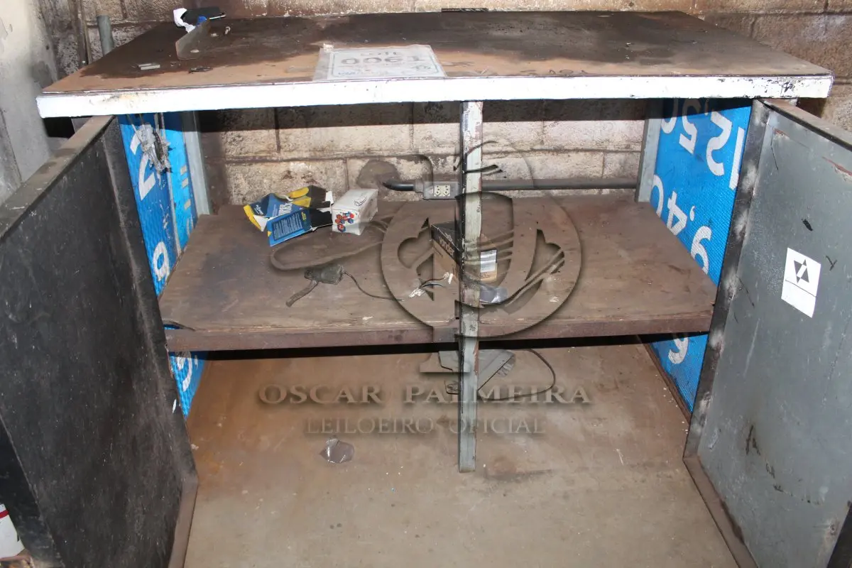 LOTE 061 - MATERIAL DIVERSO