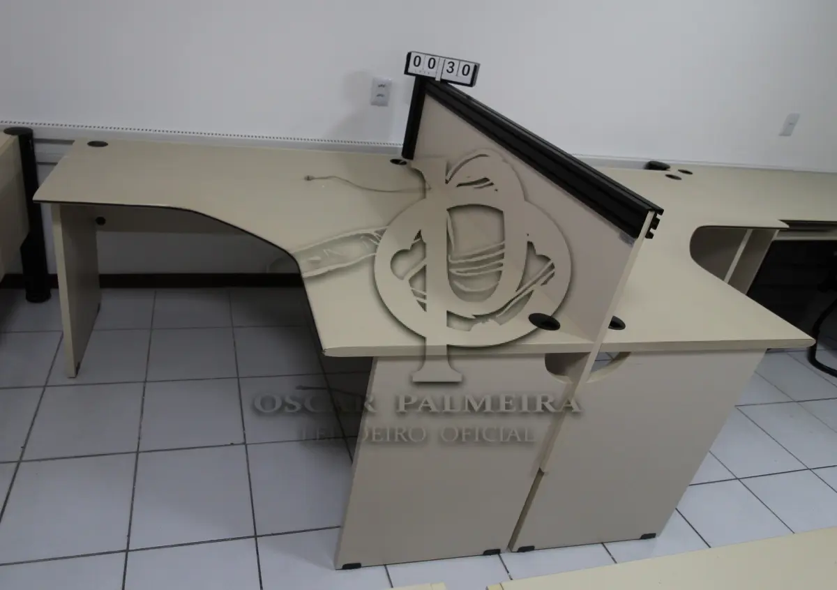 LOTE 030 - LOTE - 0030 - MESA EM L ESTAÇÃO DE TRABALHO CONJ. 2 PÇS.