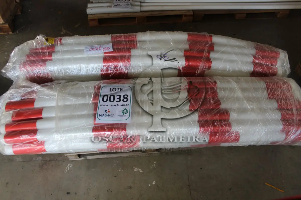 LOTE 038 - MATERIAL DIVERSO