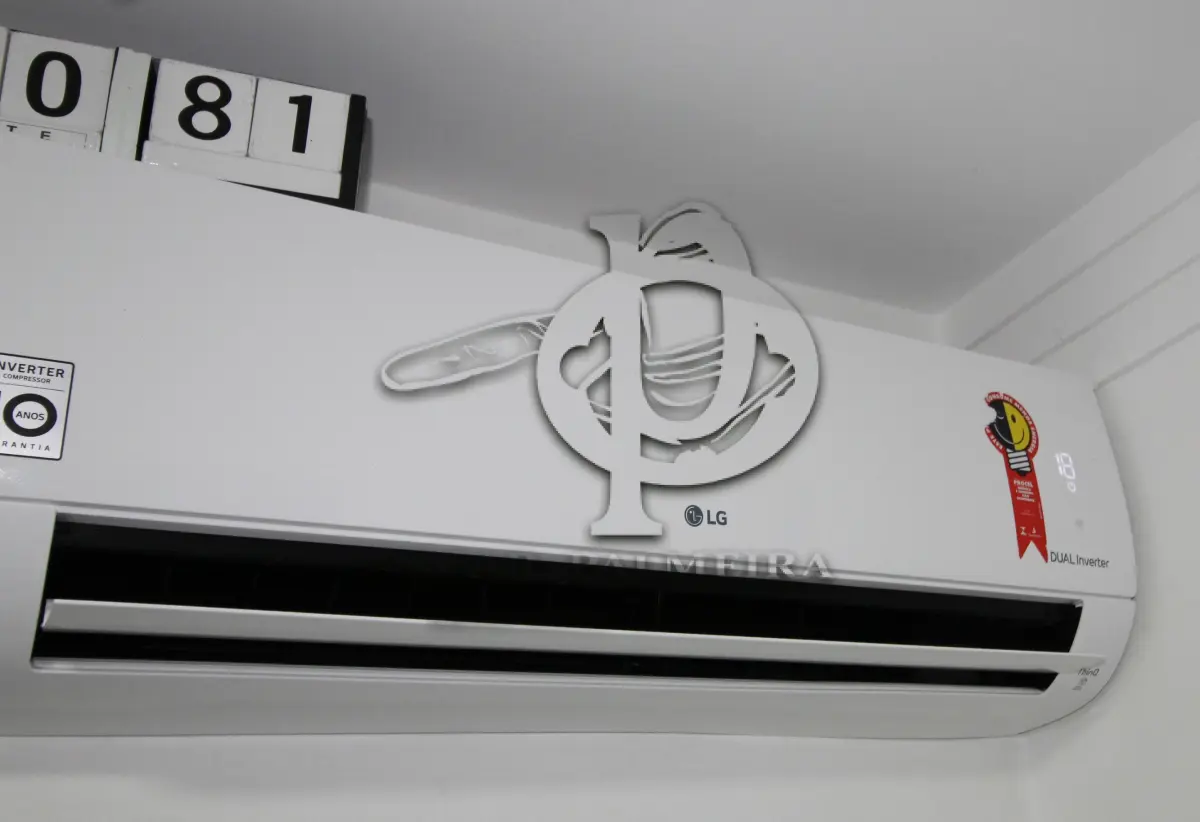 LOTE 081 - LOTE - 0081 - AR CONDICIONADO 12.000 BTU'S