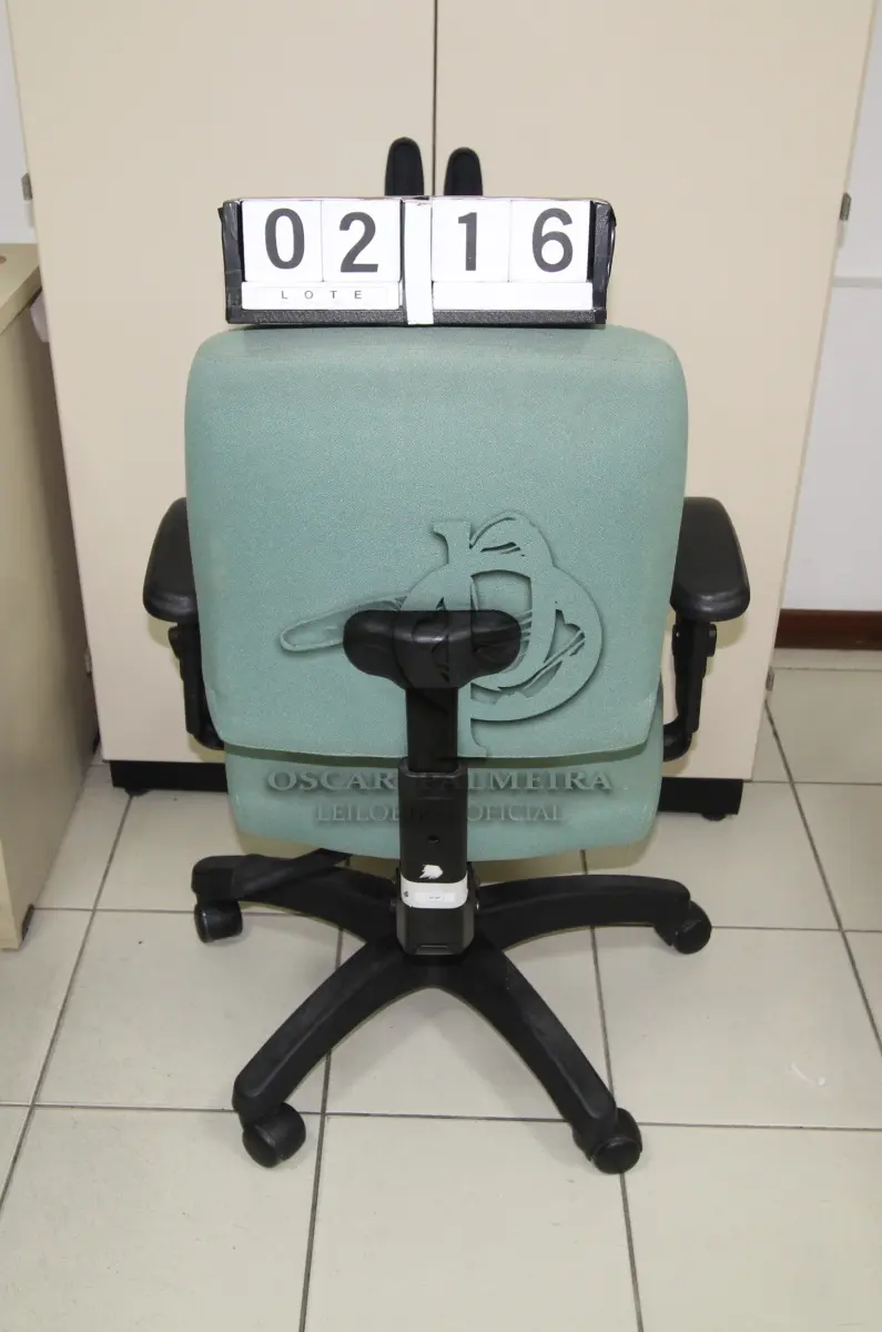 LOTE 216 - LOTE - 0216 - CADEIRA SECRETÁRIA GIRATÓRIA C/ BRAÇO