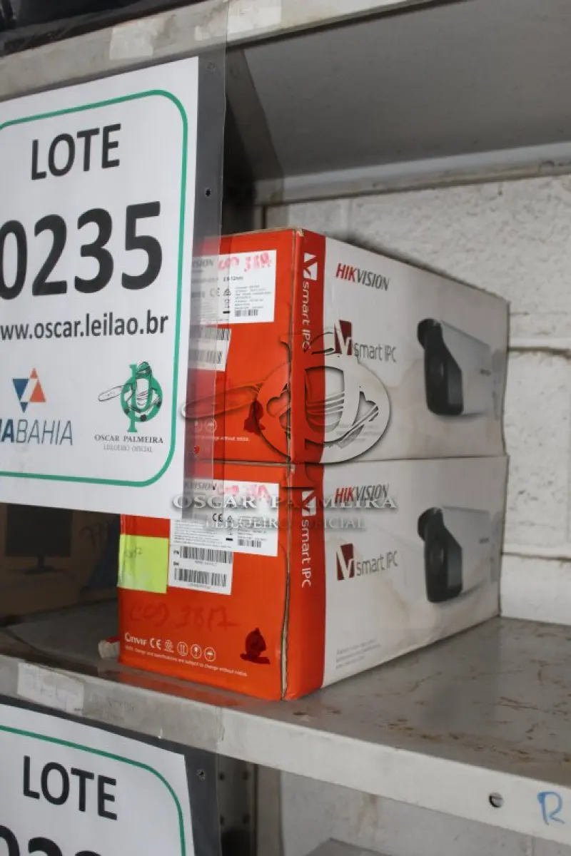 LOTE 235 - MATERIAL DIVERSO