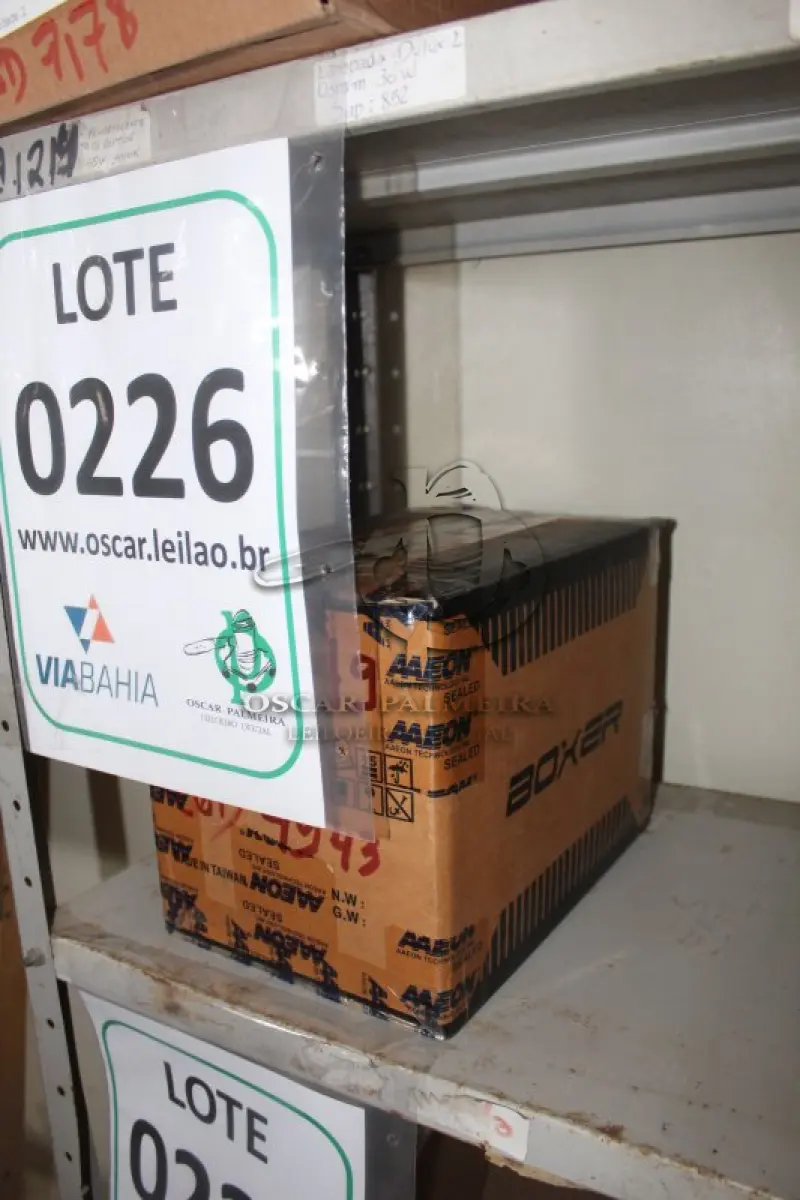 LOTE 226 - MATERIAL DIVERSO