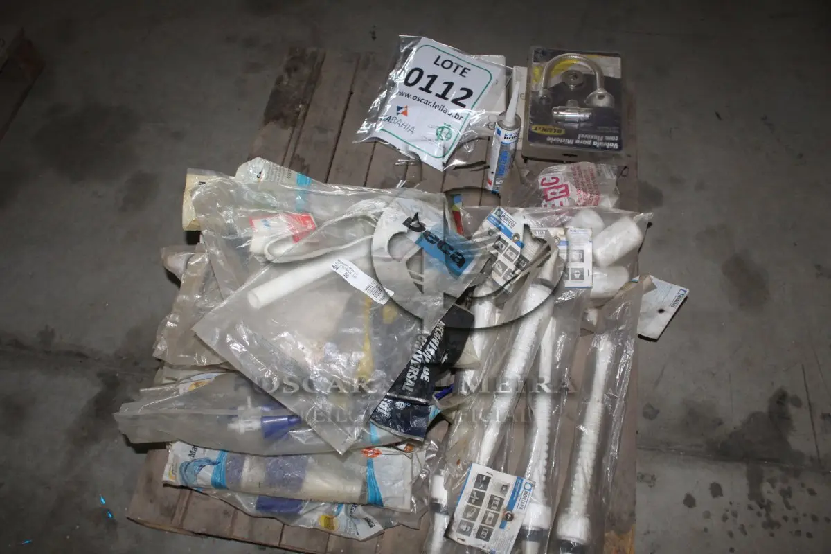 LOTE 112 - MATERIAL DIVERSO