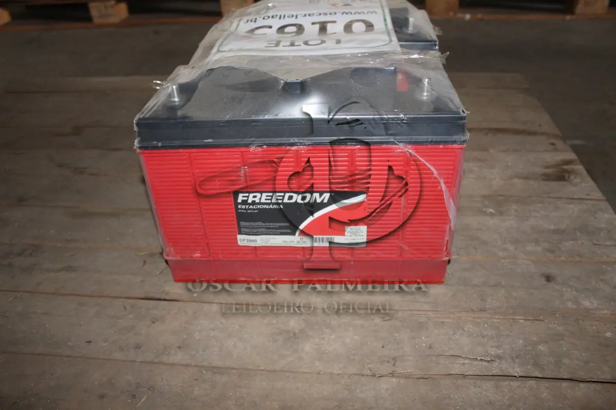 LOTE 163 - MATERIAL DIVERSO