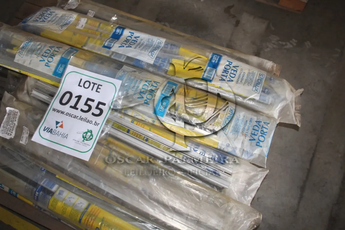 LOTE 155 - MATERIAL DIVERSO