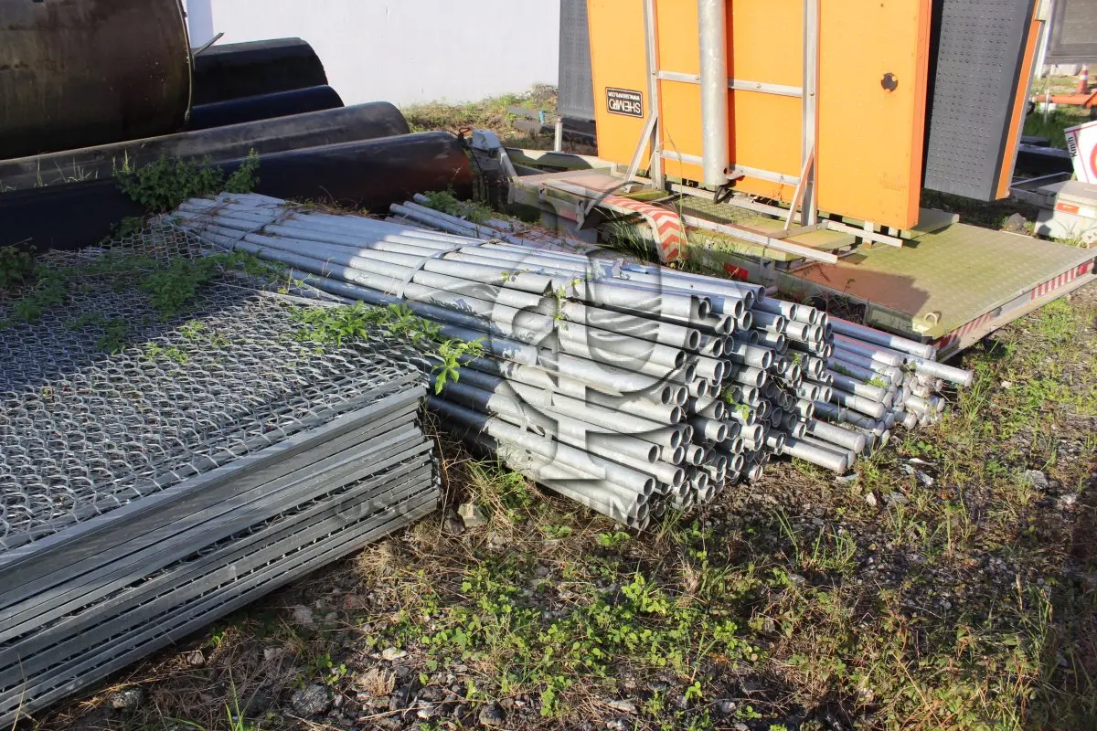 LOTE 272 - MATERIAL DIVERSO