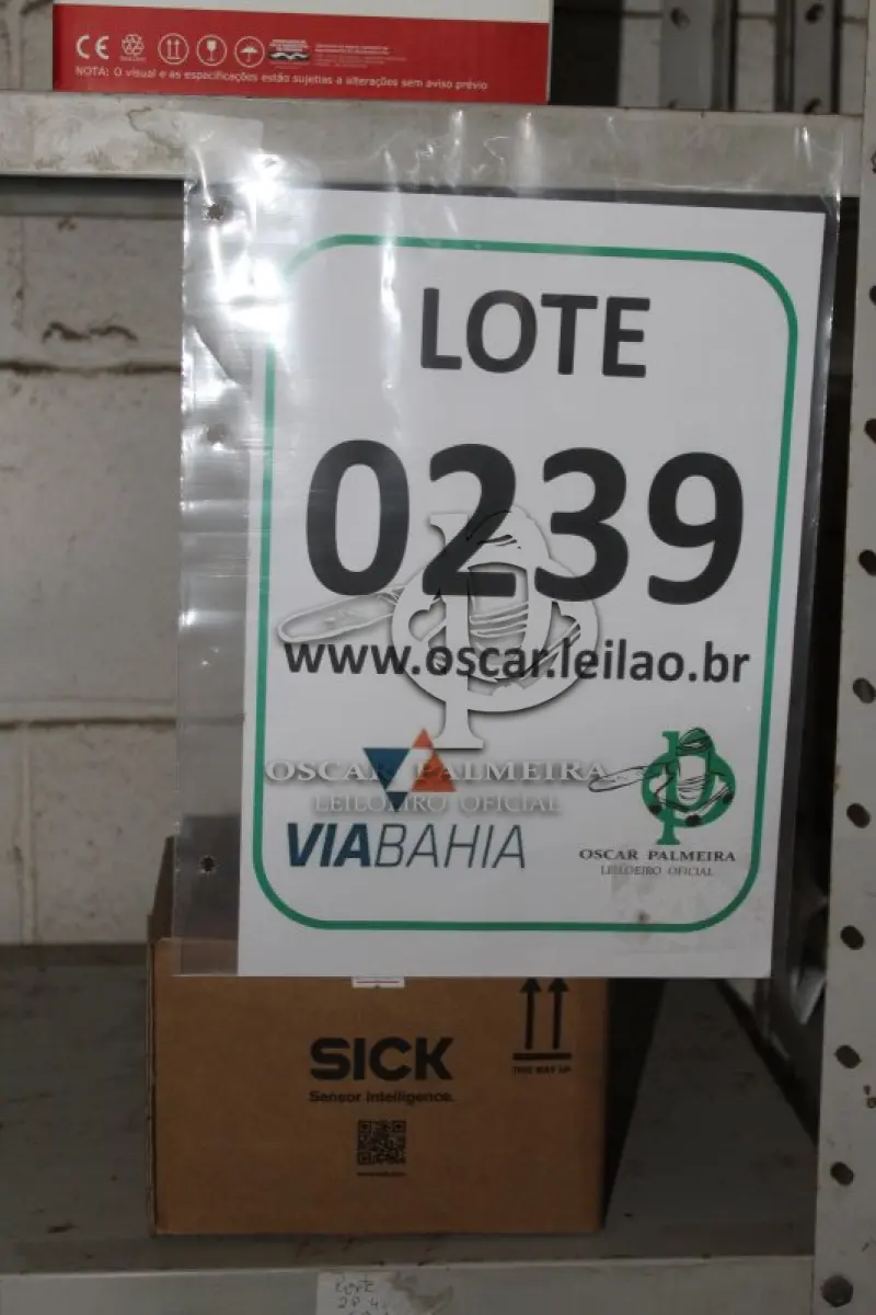 LOTE 239 - MATERIAL DIVERSO