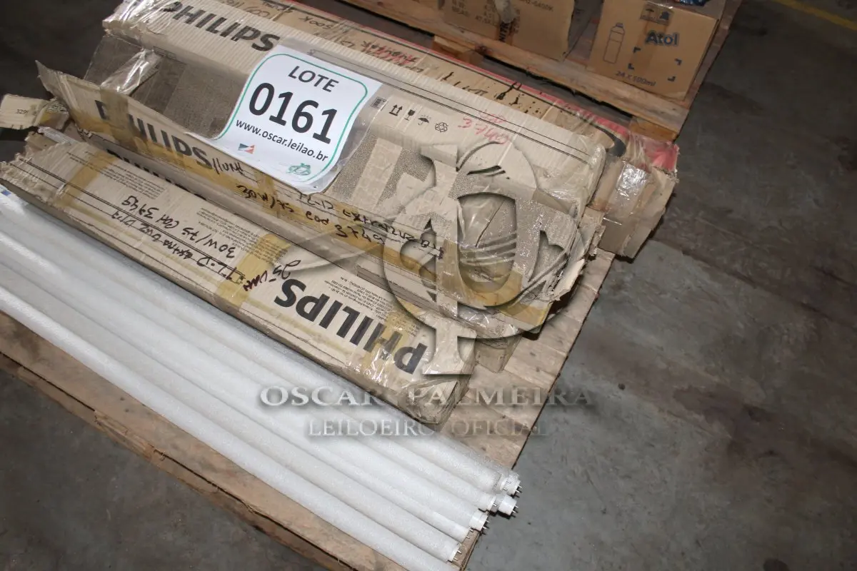 LOTE 161 - MATERIAL DIVERSO