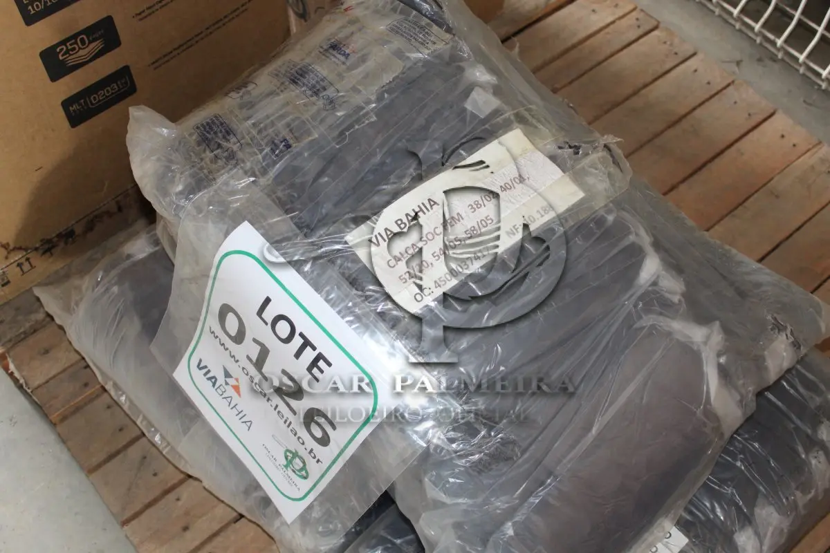 LOTE 126 - MATERIAL DIVERSO