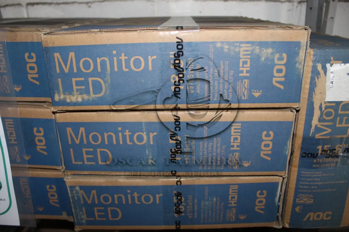 LOTE 231 - MATERIAL DIVERSO