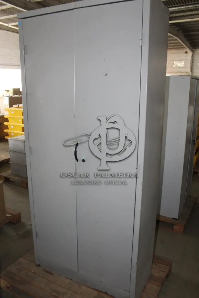 LOTE 085 - MATERIAL DIVERSO