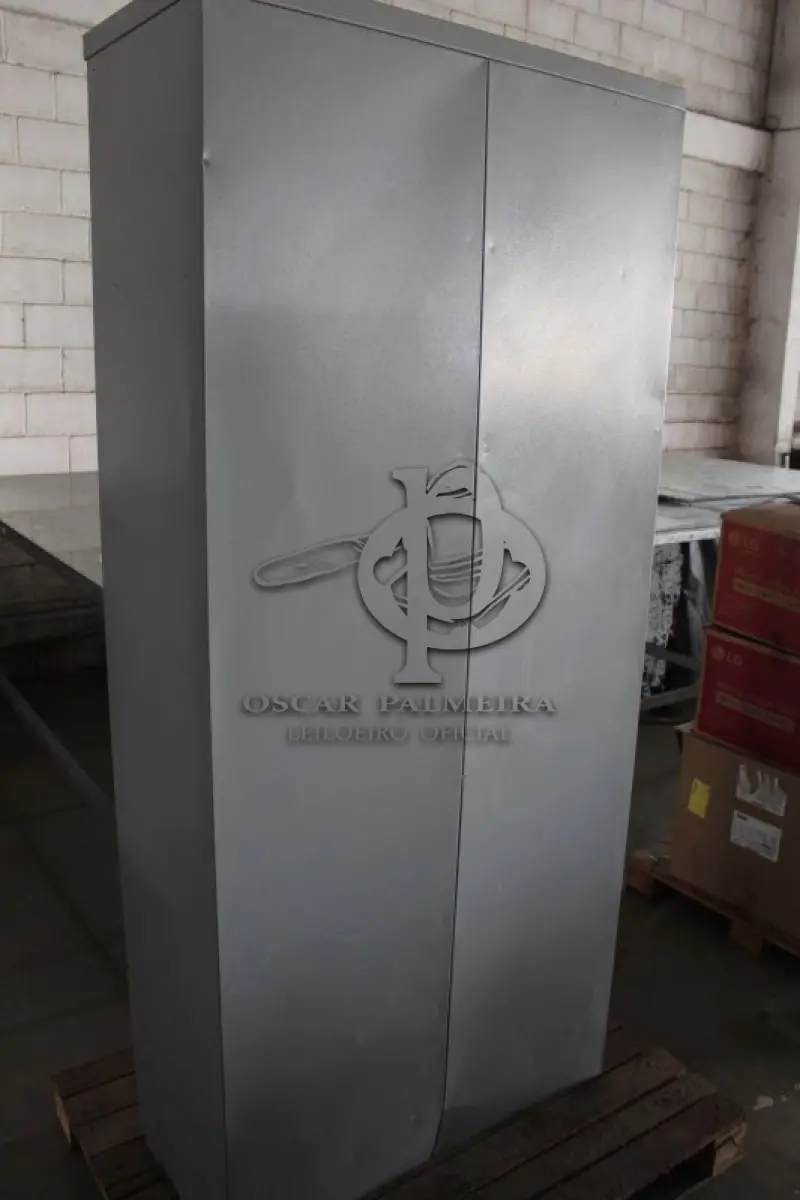 LOTE 085 - MATERIAL DIVERSO