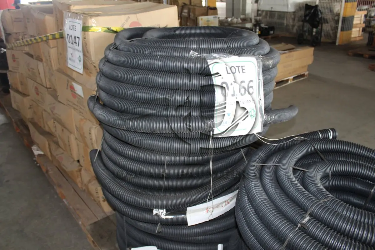 LOTE 166 - MATERIAL DIVERSO