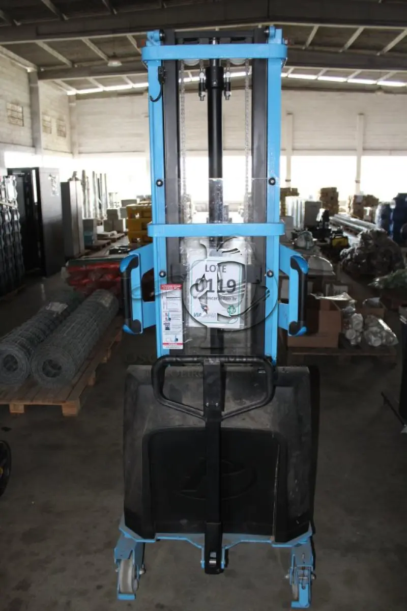 LOTE 119 - MATERIAL DIVERSO