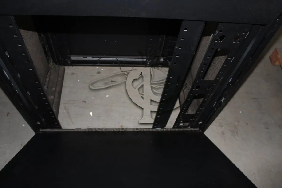 LOTE 089 - MATERIAL DIVERSO