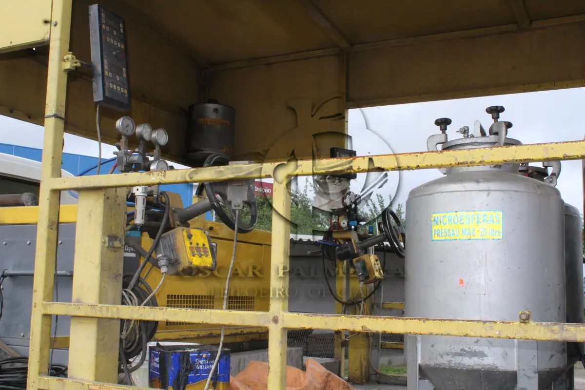 LOTE 123 - CAMINHÃO DE PINTURA, VW/13.190