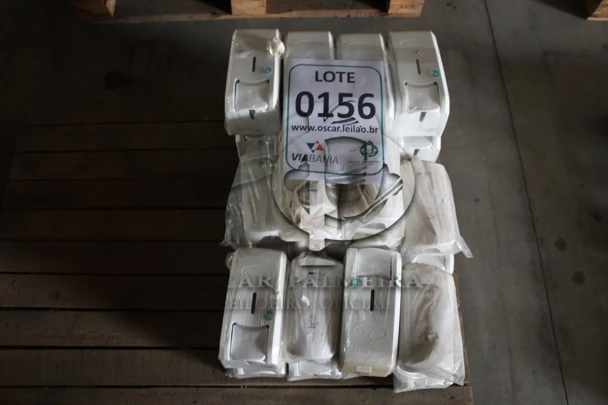 LOTE 156 - MATERIAL DIVERSO