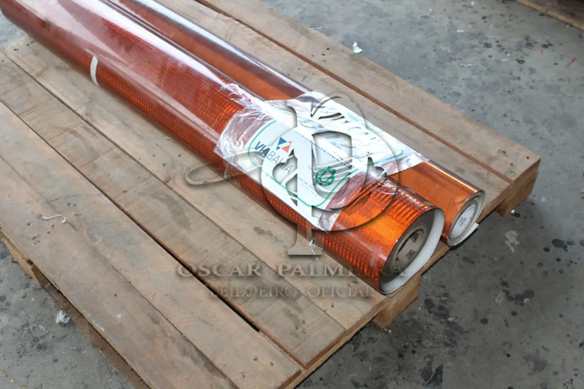 LOTE 021 - MATERIAL DIVERSO