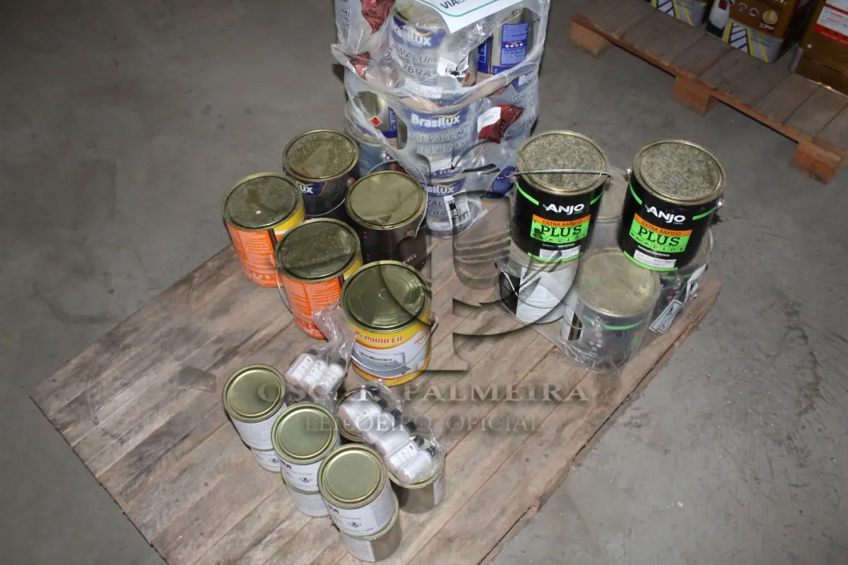 LOTE 209 - MATERIAL DIVERSO