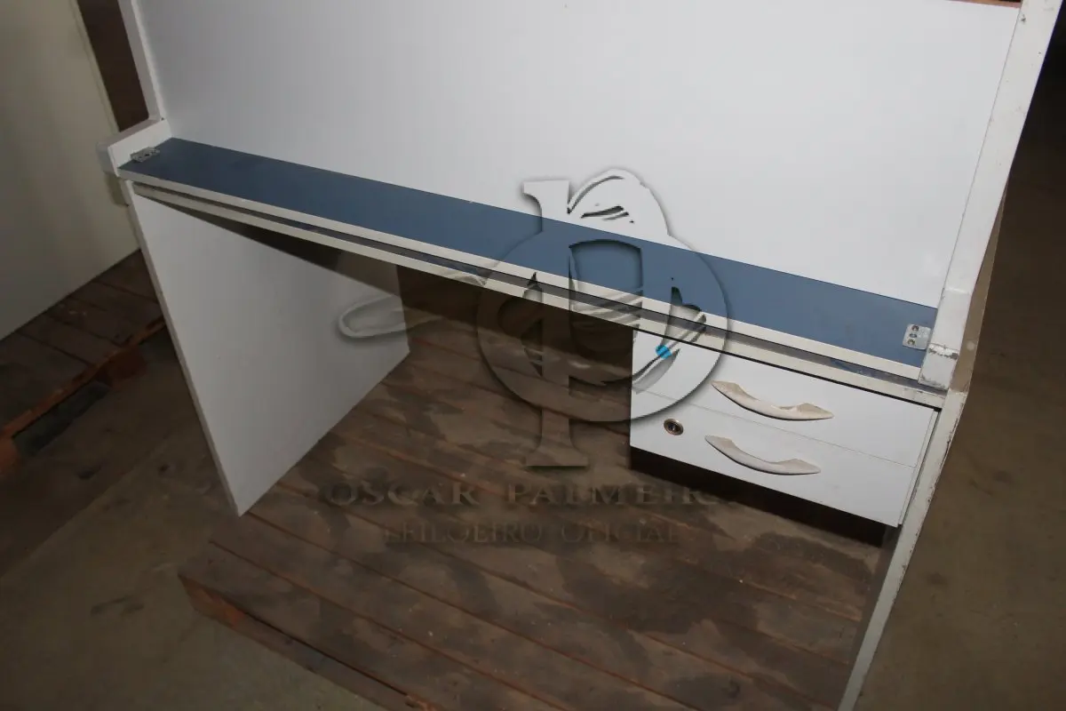 LOTE 104 - MATERIAL DIVERSO