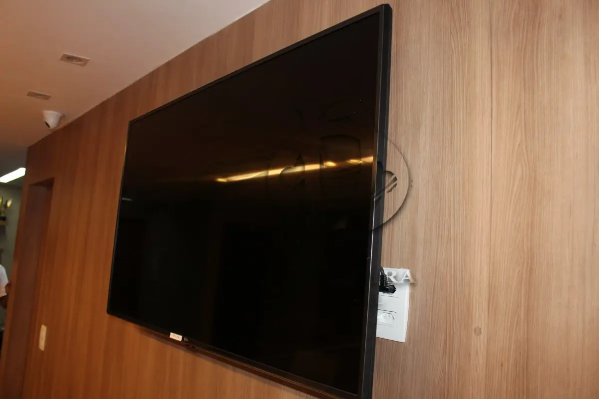 LOTE 0166 - EQUIPAMENTO ELÉTRICO