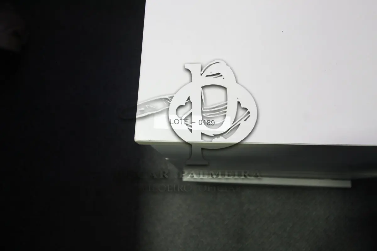 LOTE 0189 - MÓVEL DE ESCRITÓRIO