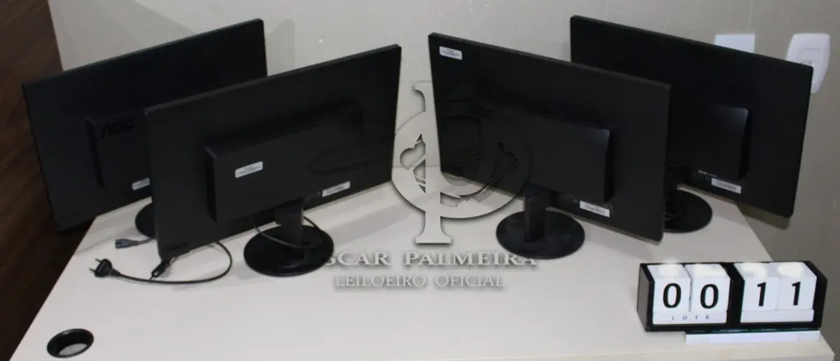 LOTE 011 - CONJUNTO MONITORES